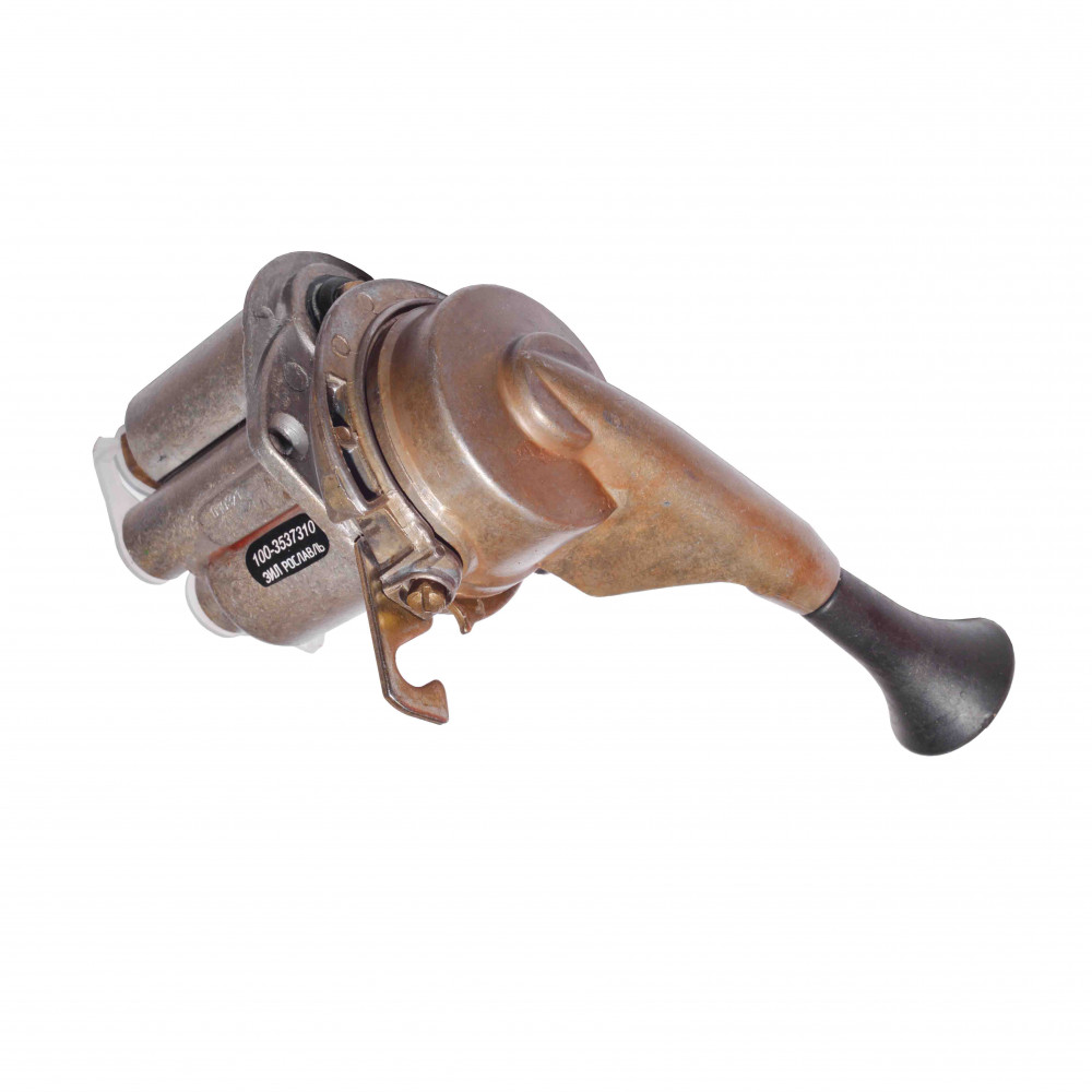 купить Кран ручного тормоза Евро 4 вывода / ООО "РААЗ" г.Рославль