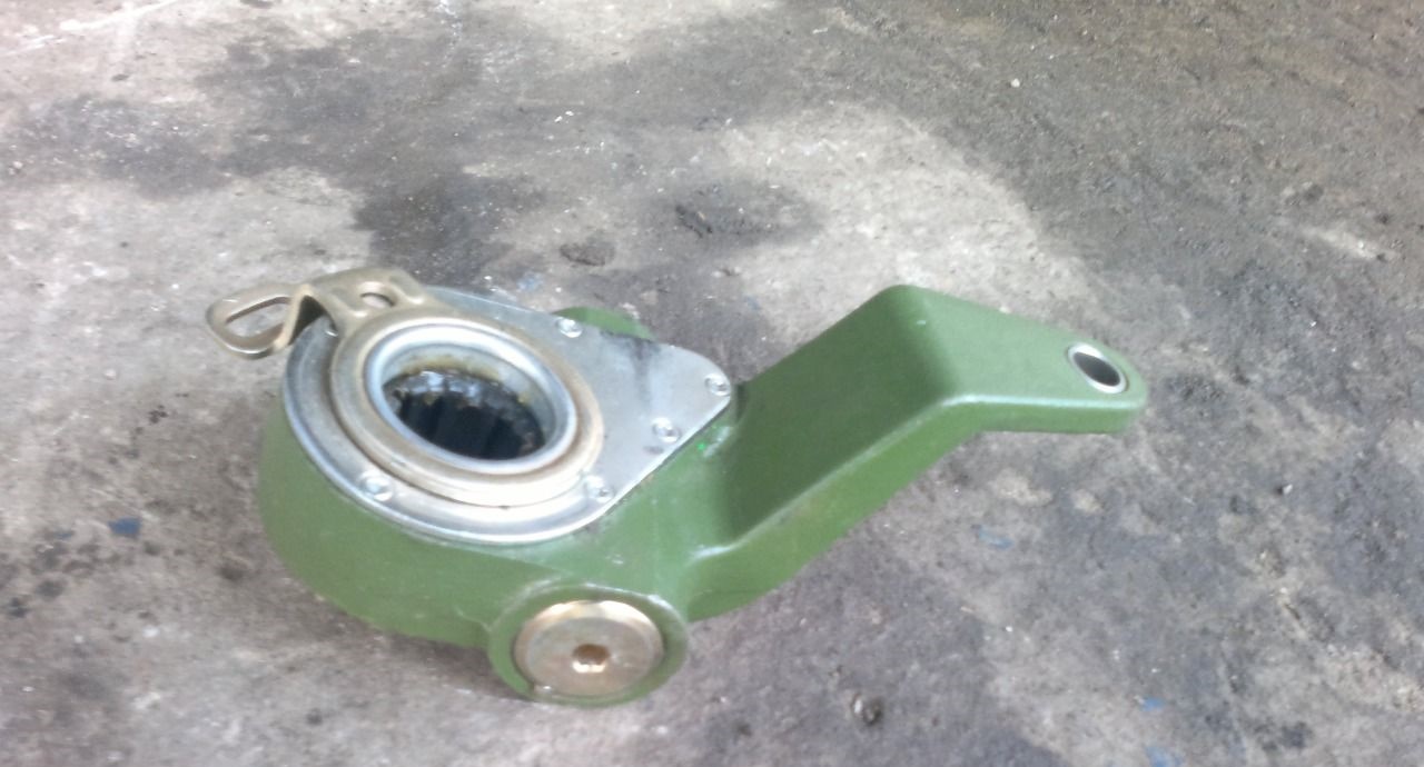 купить Трещотка Евро задняя левая 6520  Haldex /новая с консервации,с разбора