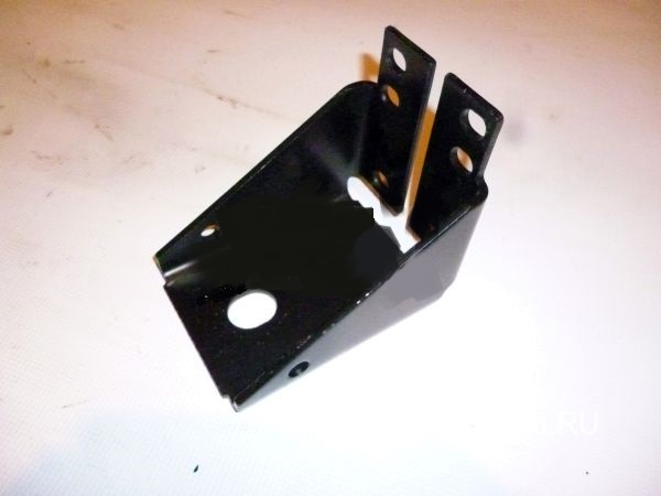 фото кронштейн подвески радиатора нового образца 54115 54115-1302077-10 