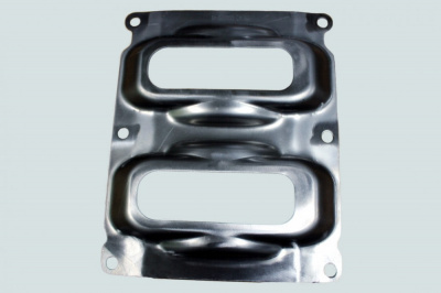 фото усилитель блока цилиндров евро-4 (рамка жесткости) isf3.8 5288833 