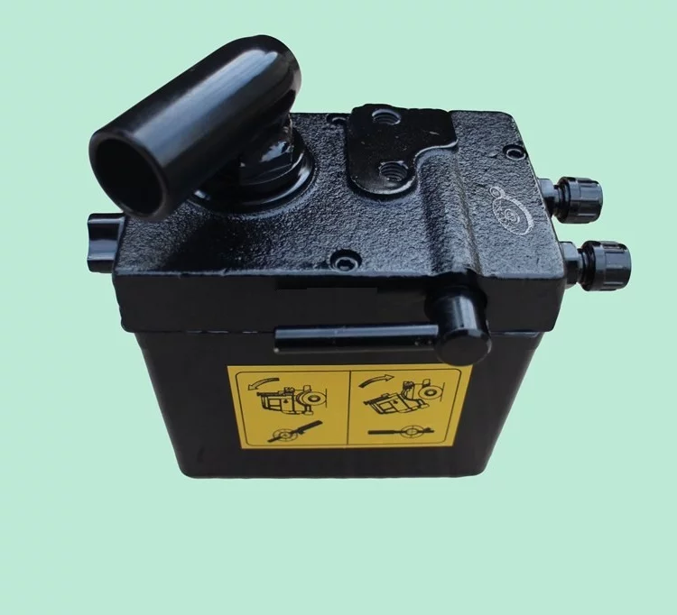 купить Насос подъема кабины ЕВРО